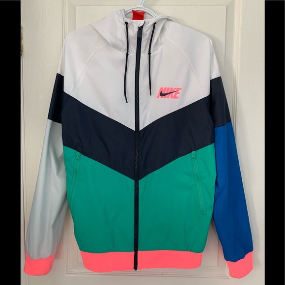 Nike Other - Nike Windbreaker
